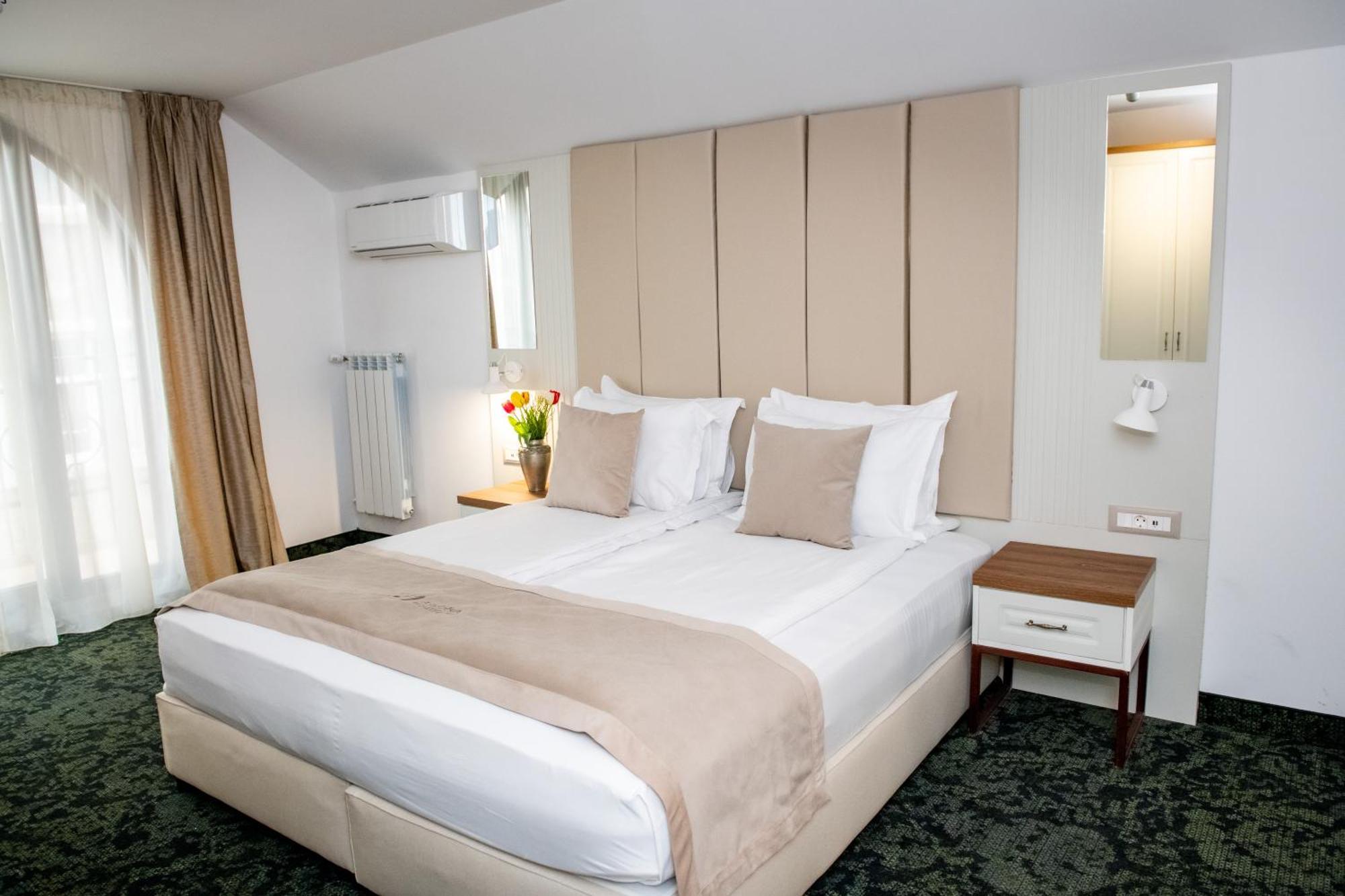 Agora' Boutique Hotel Sofia Luaran gambar
